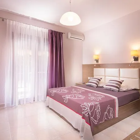 Tsamakdas House 托罗尼