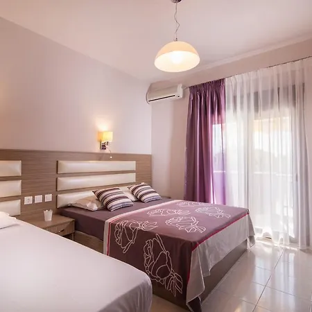 Tsamakdas House 2*