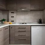 Tsamakdas House Ξενοδοχείο με διαμερίσματα 2*