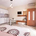Tsamakdas House 2* Τορώνη