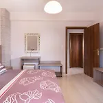 Tsamakdas House Τορώνη