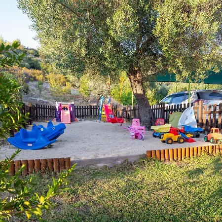 شقة فندقية Tsamakdas House